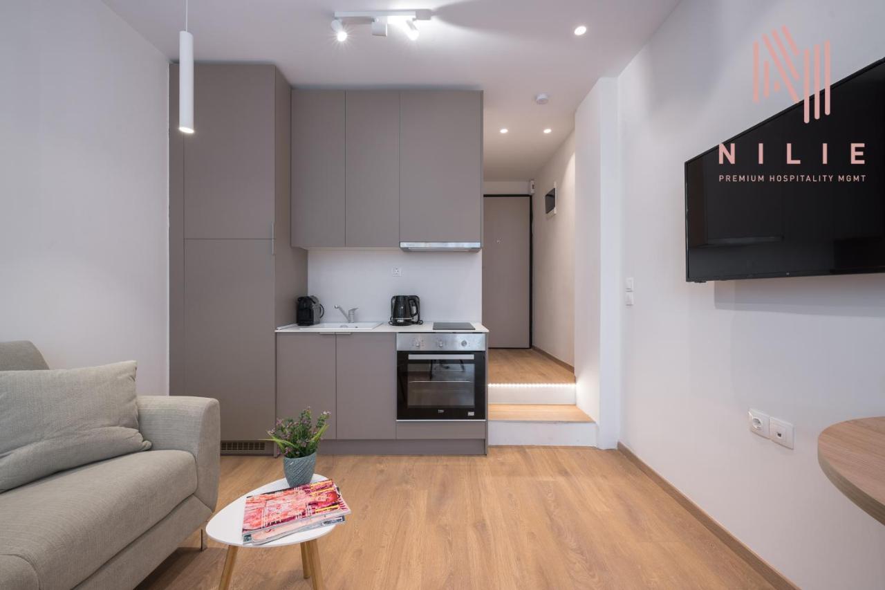V1 Boutique Rooms, Nilie Hospitality Mgmt เทสซาโลนิกิ ภายนอก รูปภาพ
