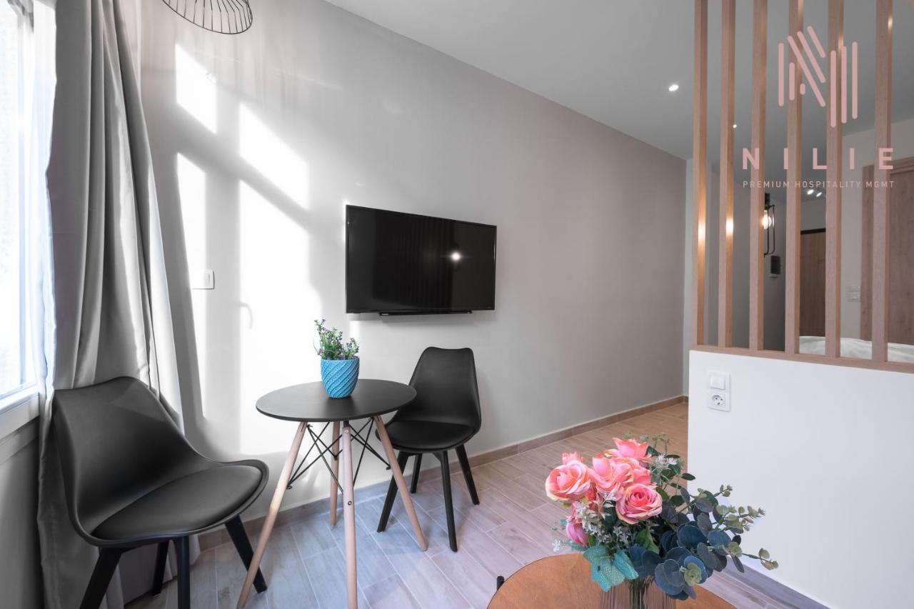 V1 Boutique Rooms, Nilie Hospitality Mgmt เทสซาโลนิกิ ภายนอก รูปภาพ